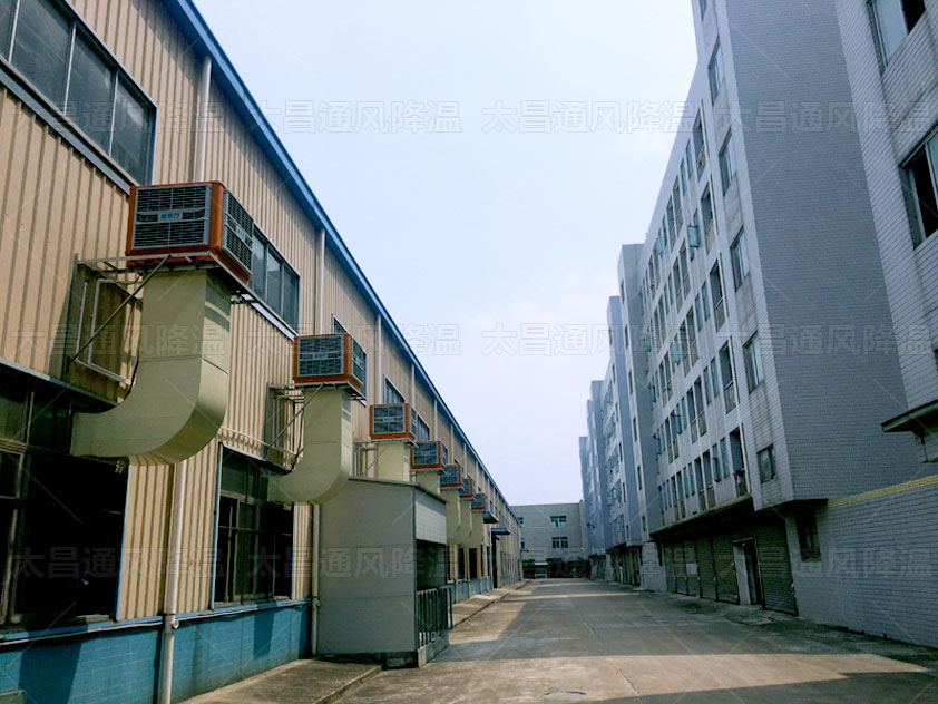 車間降溫方案配置節(jié)能環(huán)?？照{(diào)，使用效果沒話說
