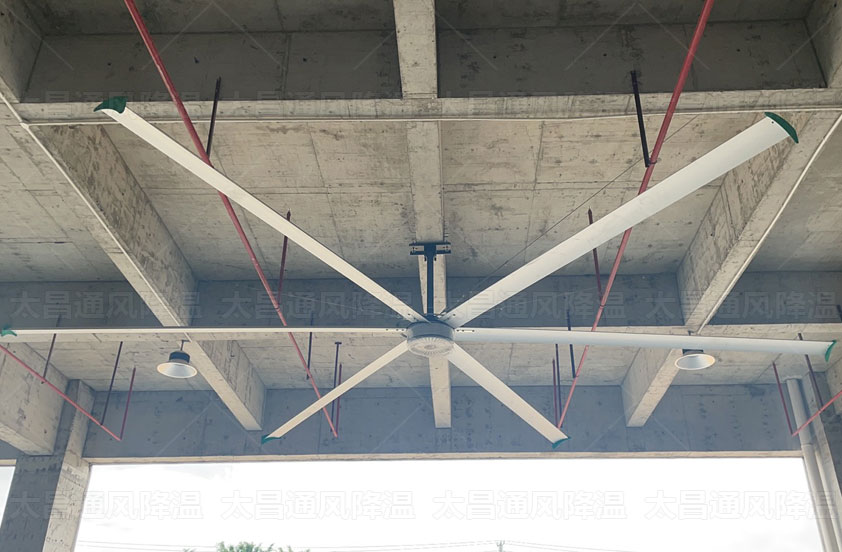 工業(yè)大風扇在機械加工車間使用有什么優(yōu)勢？